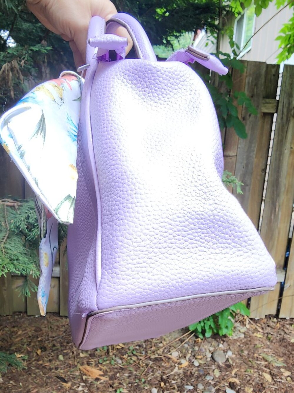 EUC Lilac Nanette Lepore handbag ๐ Shoulder purse combo - Picture 8 of 11